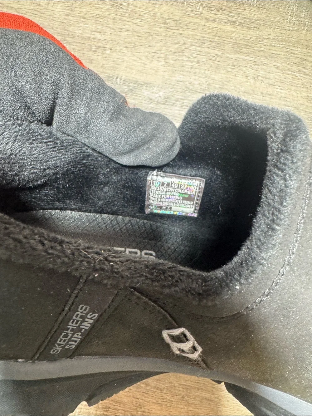 Skechers Men's Black Slip-On Chukka Boots